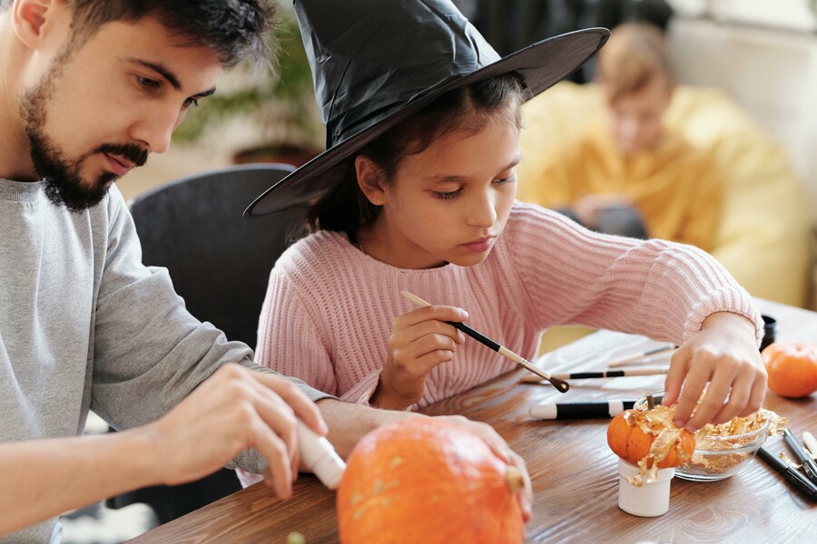 Plakát Halloween versus Dušičky