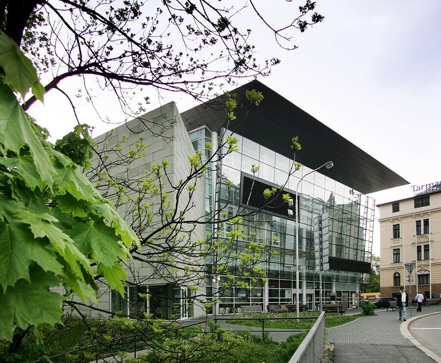 Plakát Znáte naši knihovnu? 