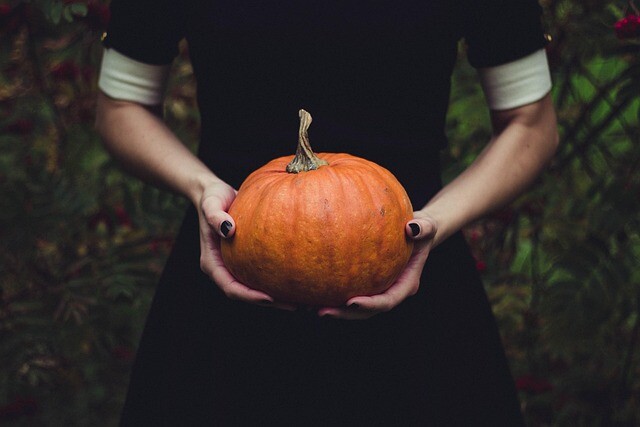 Plakát Mezi Halloweenem a Dušičkami: Podzimní tvoření
