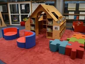 Domeček v Knihovně pro děti a mládež