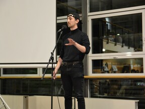 slam_poetry_043