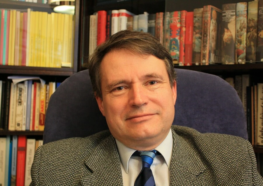 Plakát Česká a Slovenská republika tři desetiletí po rozdělení: shodná či odlišná cesta?