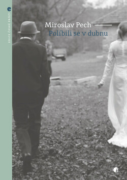 Políbili se v dubnu